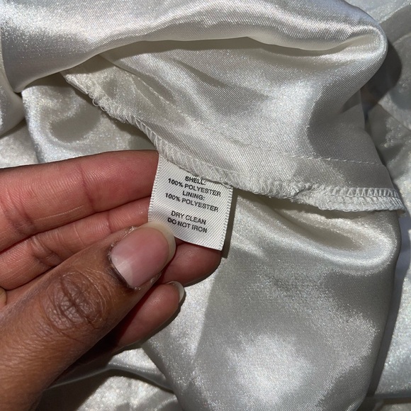 White House Black Market Chiffon Pleated Dress (6) - Picture 8 of 11